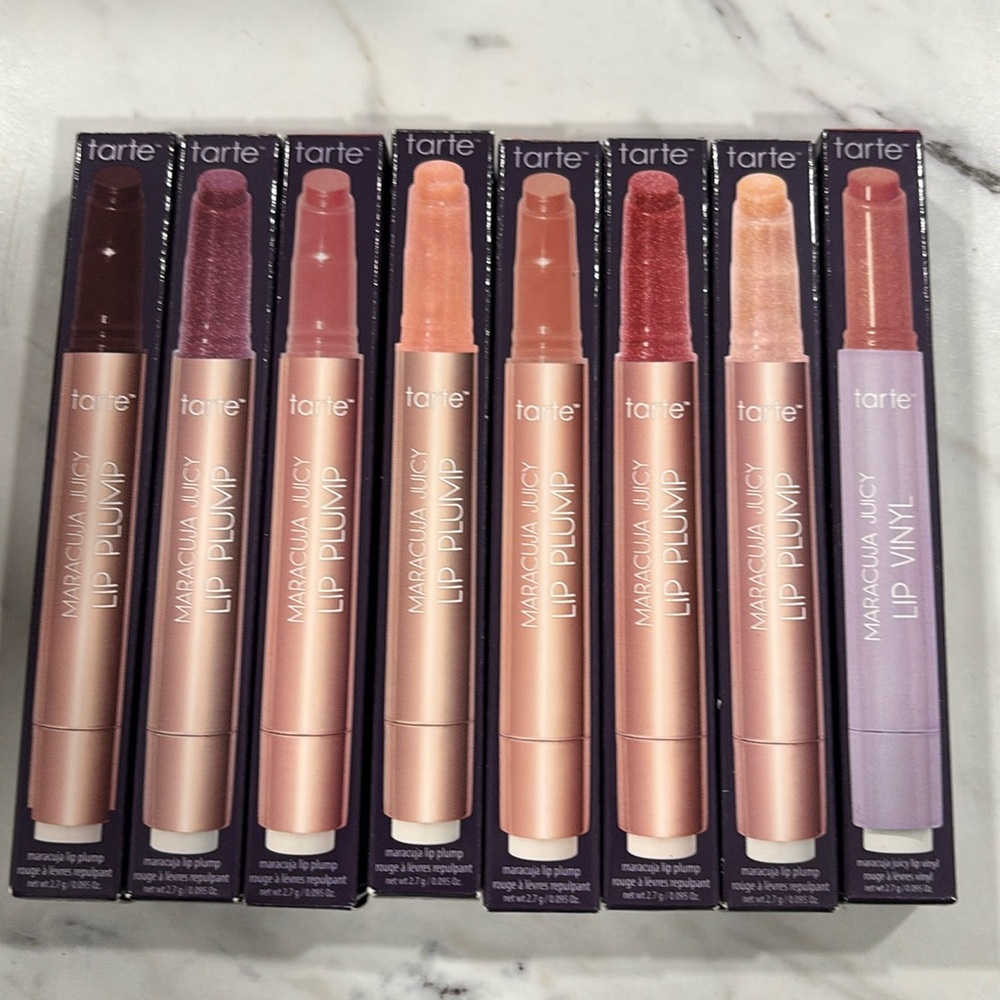 7 Tarte Maracuja Lip Plump & 1 Tarte Maracuja Lip Vinyl $20 each